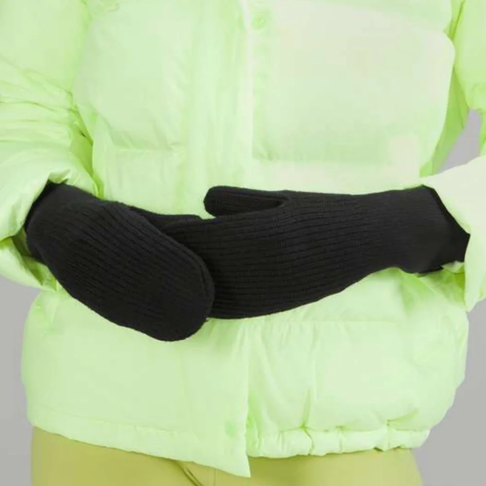 Lululemon‎ Black Ribbed Merino Blend Knit Mittens